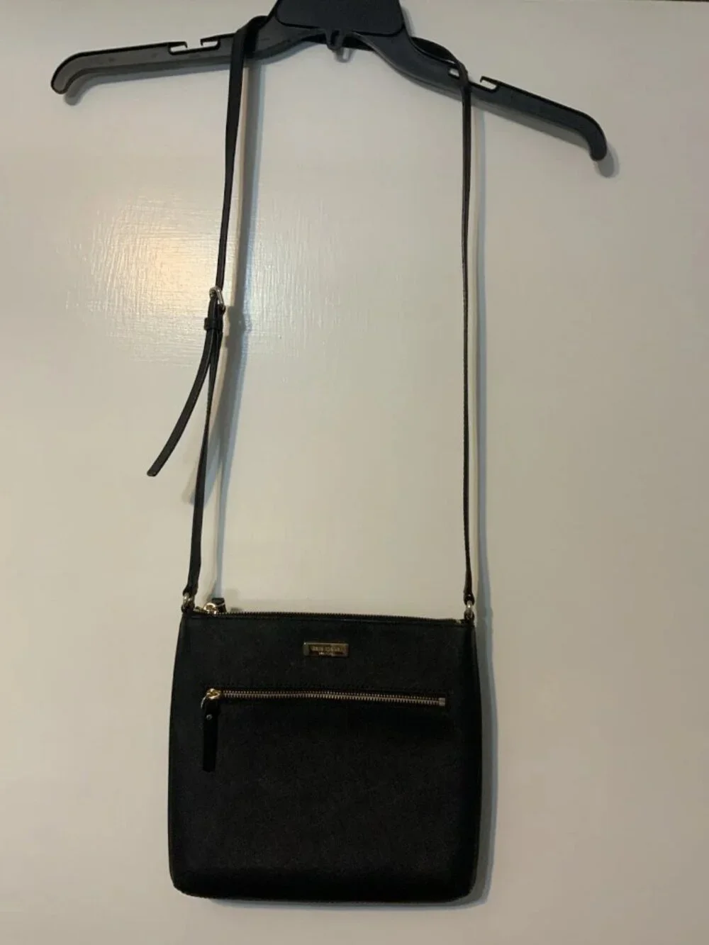 Kate Spade Laurel Way Rima Crossbody – Black – Gold Tone 🔥